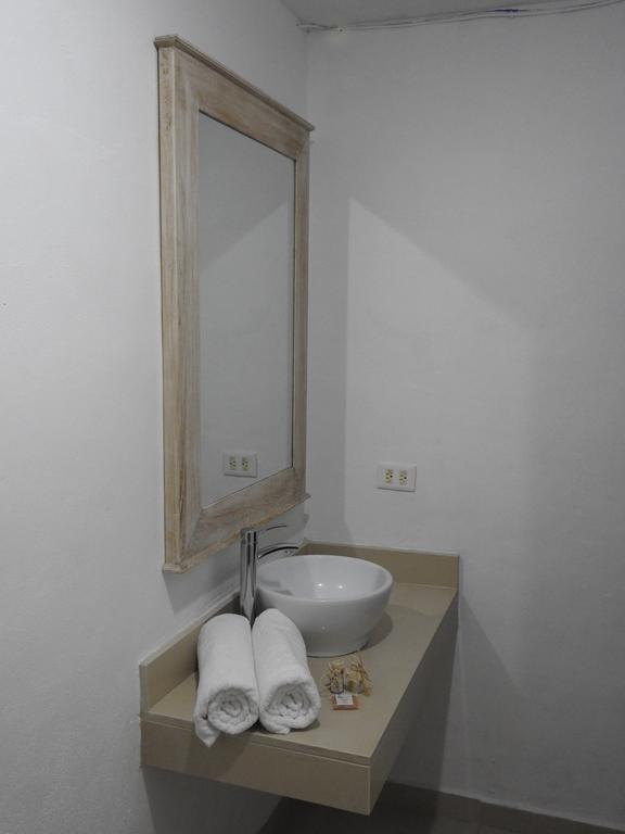 Hotel Villa De Pescadores Río Lagartos Eksteriør billede